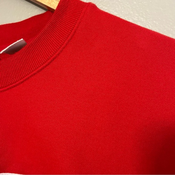Levis Womens Red White Long Sleeve Cropped Oversized Pullover Sweatshirt… - Picture 9 of 13